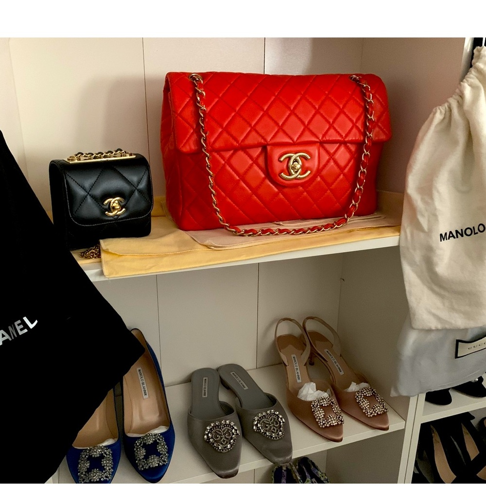 CHANEL Quilted Red Leather Flap Shoulder Bag with Gold Hardware